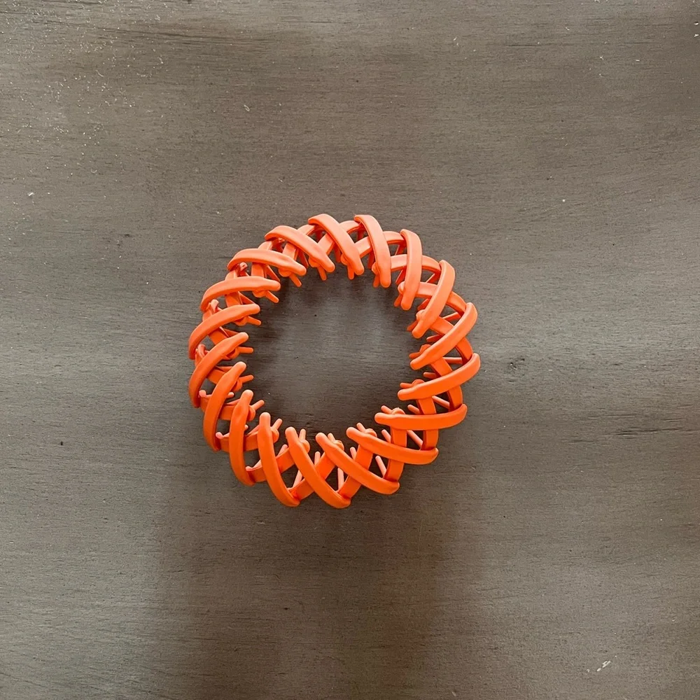 Orange Neutral Matte Messy Updo High Ponytail Extra Hold 1